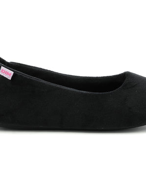 Pair of comfortable and casual black pumps