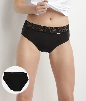 Pack of 2 pairs of Coton Plus Féminine high rise bikini knickers in black